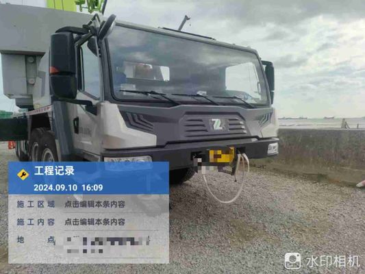 acheter Grue sur camion ZOOMLION 100V5-1 avec flèche de 60,5 mètres, châssis à 4 essieux et faible utilisation (1 000 heures) pour levage lourd online manufacture