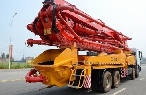 kopen Krachtige, efficiënte tweedehands SY5401THB45-46 betonpomp met giek te koop online manufacture