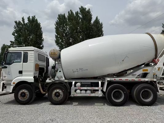 Buy 2020 Used Concrete Mixer Truck with Tanghong Mixer Tank and 16 Cubic Meters Capacity on SHACMAN Chassis online manufacture