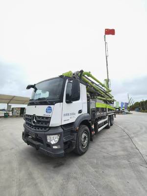 satın al 2023 Used Zoomlion 52m Concrete Pump Truck with Mercedes Benz truck online manufacture