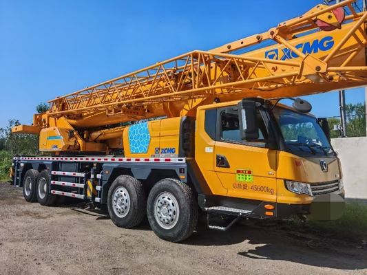 comprar Grúa autocargante XCMG XCT60L6 de 6 secciones con capacidad de elevación de 60 toneladas, alcance de pluma de 55 metros y motor Weichai MC11.36-60 online manufacture