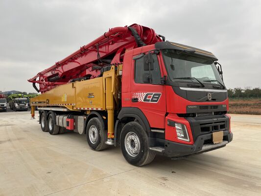 comprar Camión de bombeo de hormigón Sany 56M con 5 secciones de tipo Z y 180 m3/h de salida en chasis Volvo online manufacture