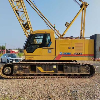 Bom preço. Guindaste de esteiras usado XCMG 55 toneladas 2017, Guindaste de esteiras antigo com lança de 40 metros on-line