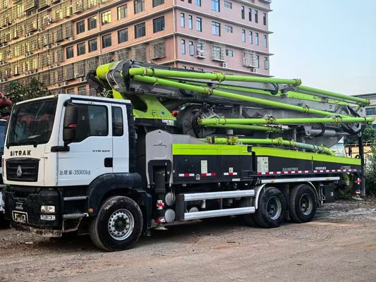 Bom preço. Caminhão Bomba de Concreto Zoomlion 49 Metros Sitrak Usado Bombas 2020 on-line