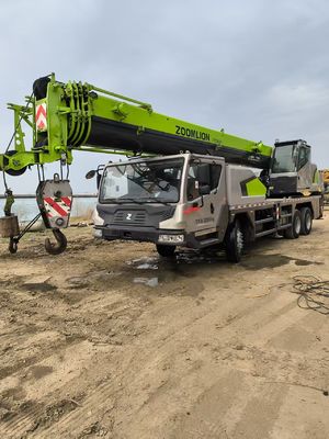 Bom preço. Grão de caminhão Zoomlion 25 toneladas usado 252E 2021 Grão de elevação pesada 25T on-line