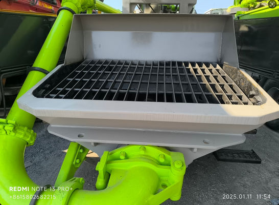 Un bon prix. Camion pompe à béton d'occasion ZOOMLION 47m 2018 Pompe à flèche montée sur camion en ligne