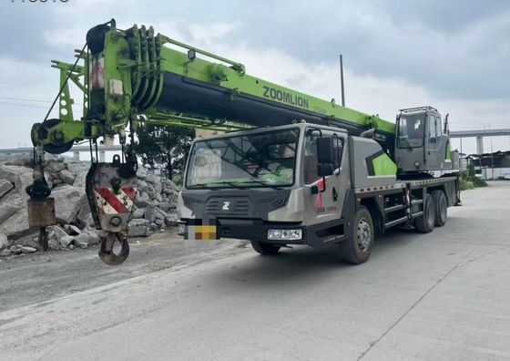 2020 Zoomlion 250A Truck Crane 25 Tons Lifting Capacity 41 Meters Main Boom Length Used for Heavy Lifting