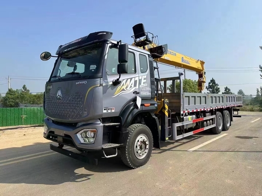 2025 XCMG 12T جرثقیل سوار بر کامیون با شاسی HOWO