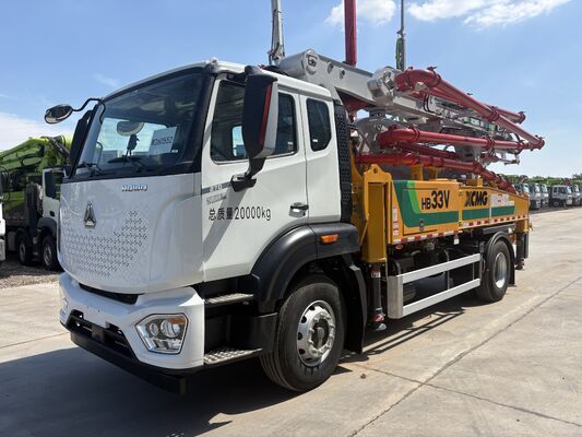 Un bon prix. 2026 XCMG 33m pompe HOWO châssis pompe à béton prêt mélange super bon état en ligne